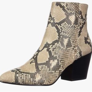 Dolce Vita Women’s Ankle Boot